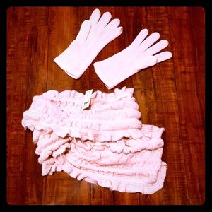 NY & Co. Ladies Infinity Scarf & Gloves (NWT)